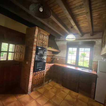 Avellanos Casa 3 * Celis