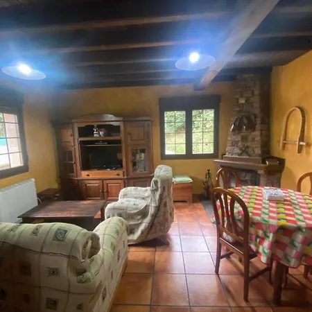 Avellanos Casa 3 Celis