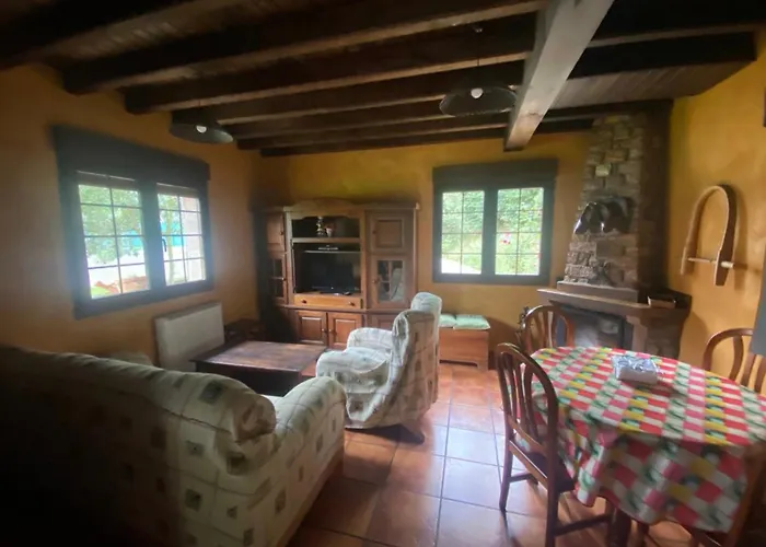 컨트리하우스 Avellanos Casa 3 Celis