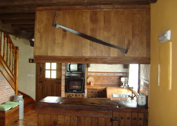 Avellanos Casa 3 * Celis