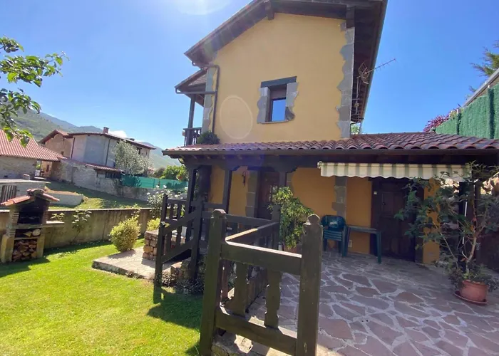 Avellanos Casa 3 컨트리하우스 Celis