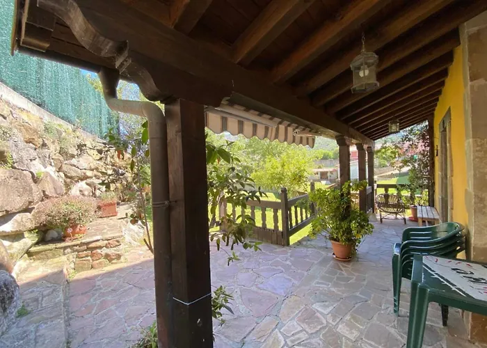 Avellanos Casa 3 컨트리하우스 *